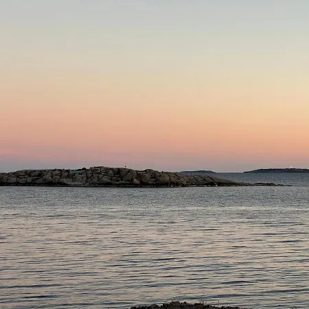 Luxury By The Sea - Large Terrace & 4 Bikes Appartamento *